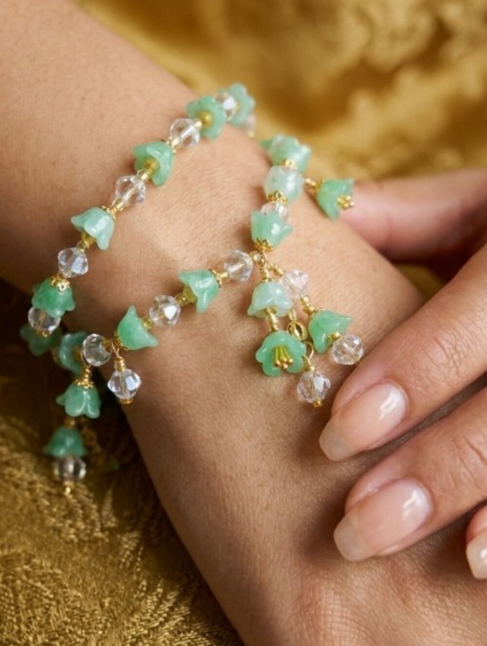 Green Beaded Floral Charm Bracelet